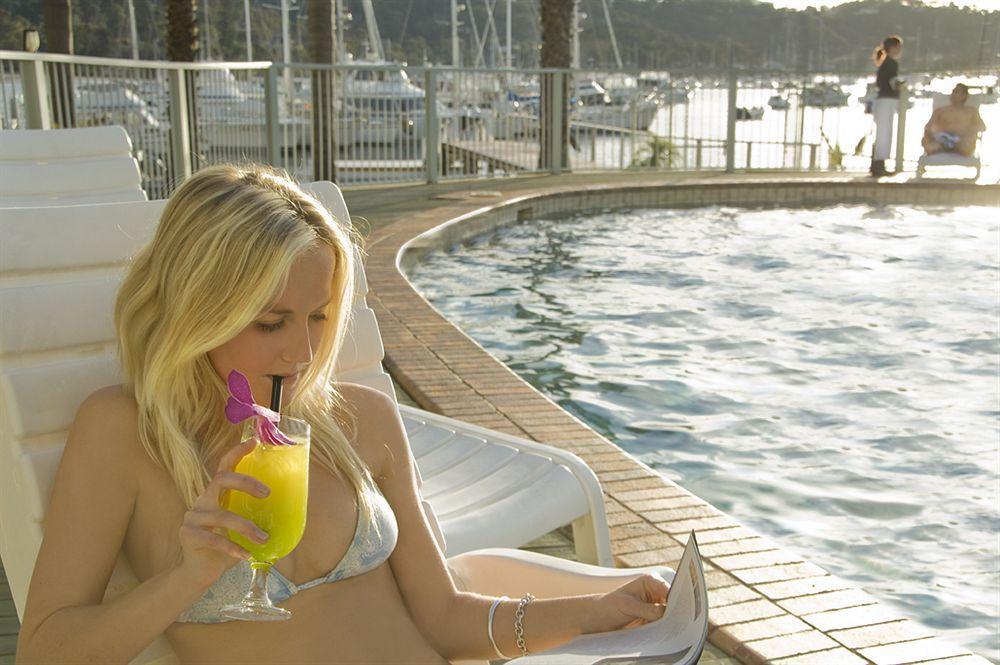 Mirage Hotel Newport Εξωτερικό φωτογραφία