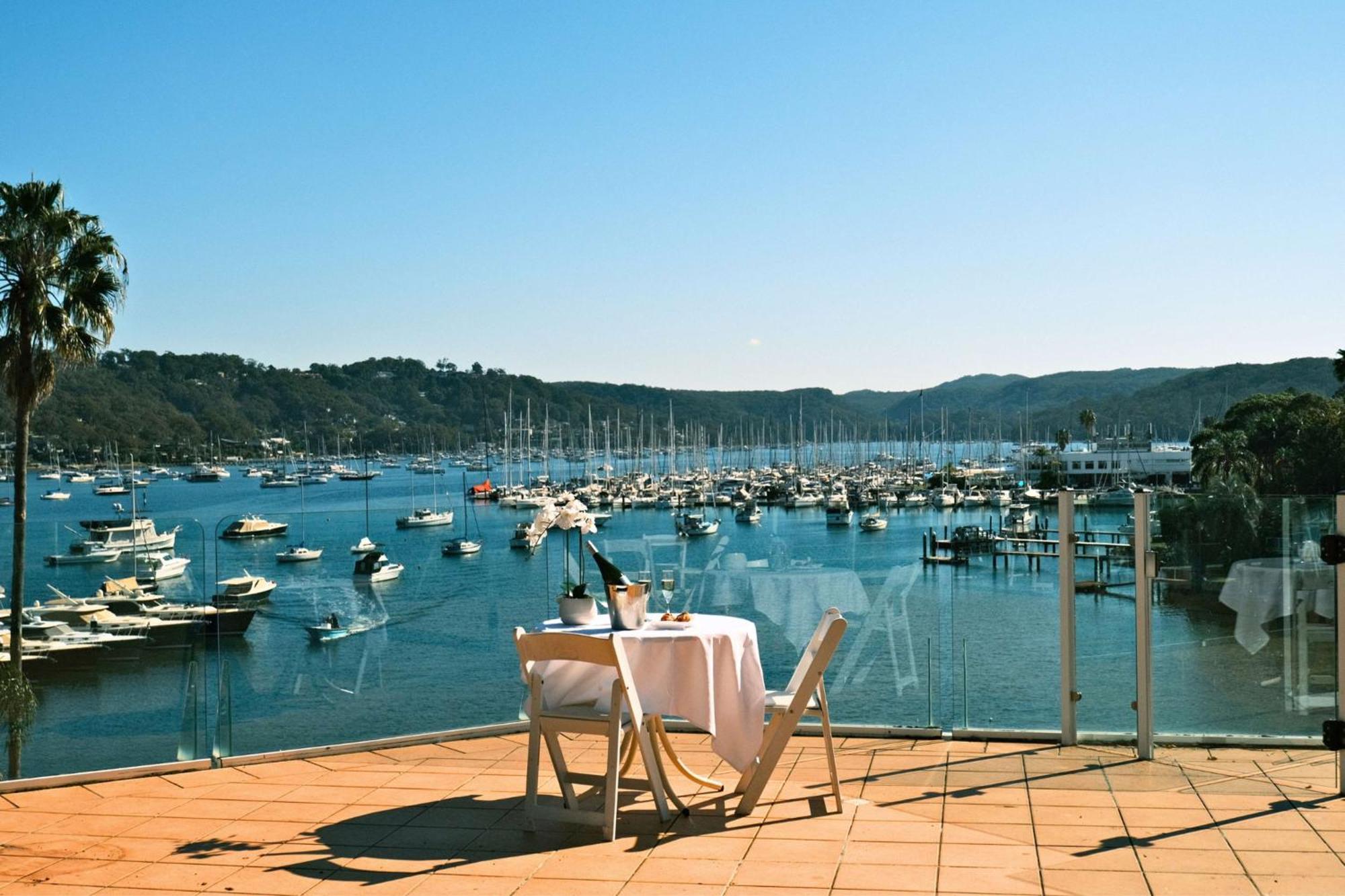 Mirage Hotel Newport Εξωτερικό φωτογραφία
