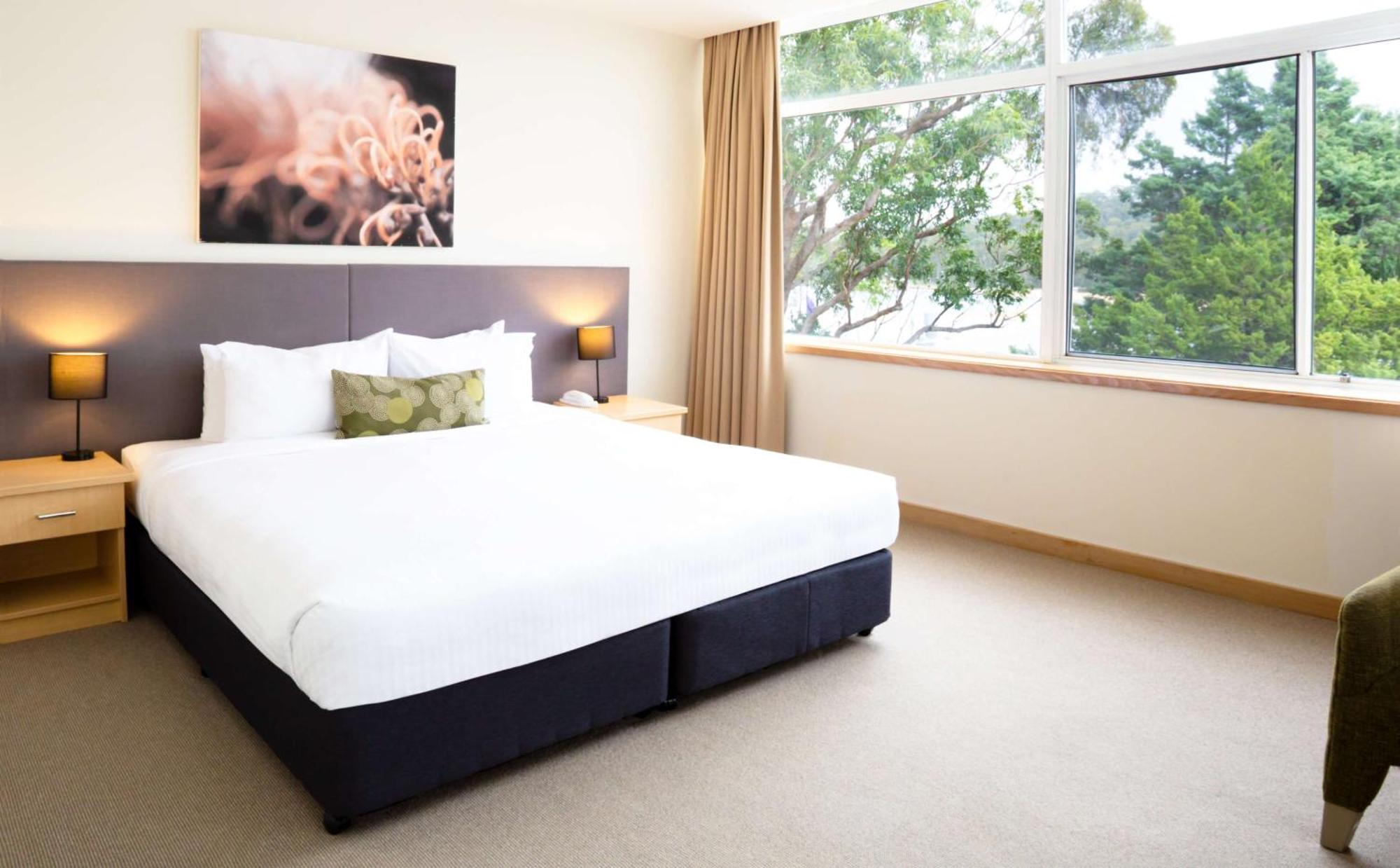 Mirage Hotel Newport Εξωτερικό φωτογραφία