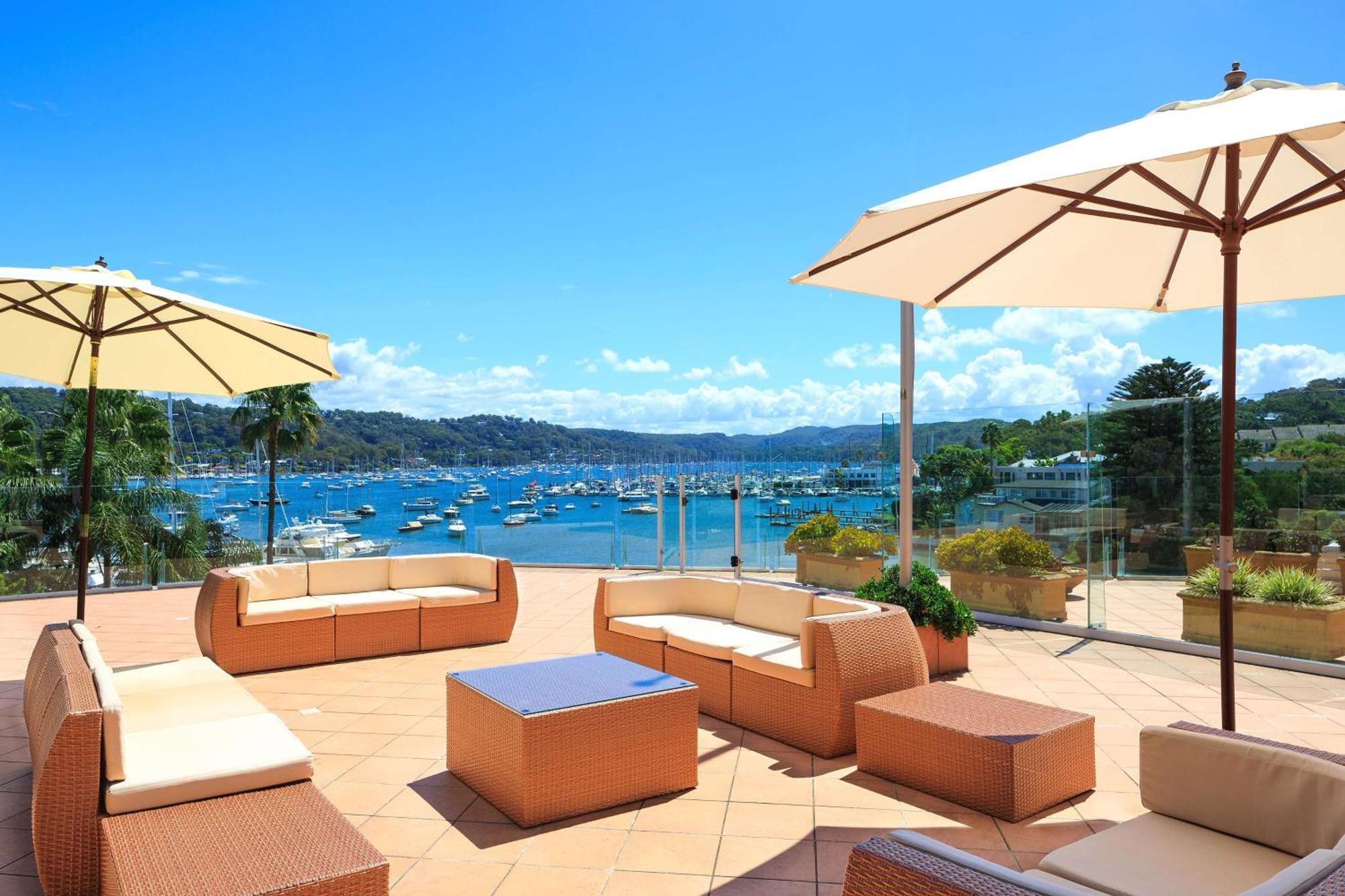 Mirage Hotel Newport Εξωτερικό φωτογραφία