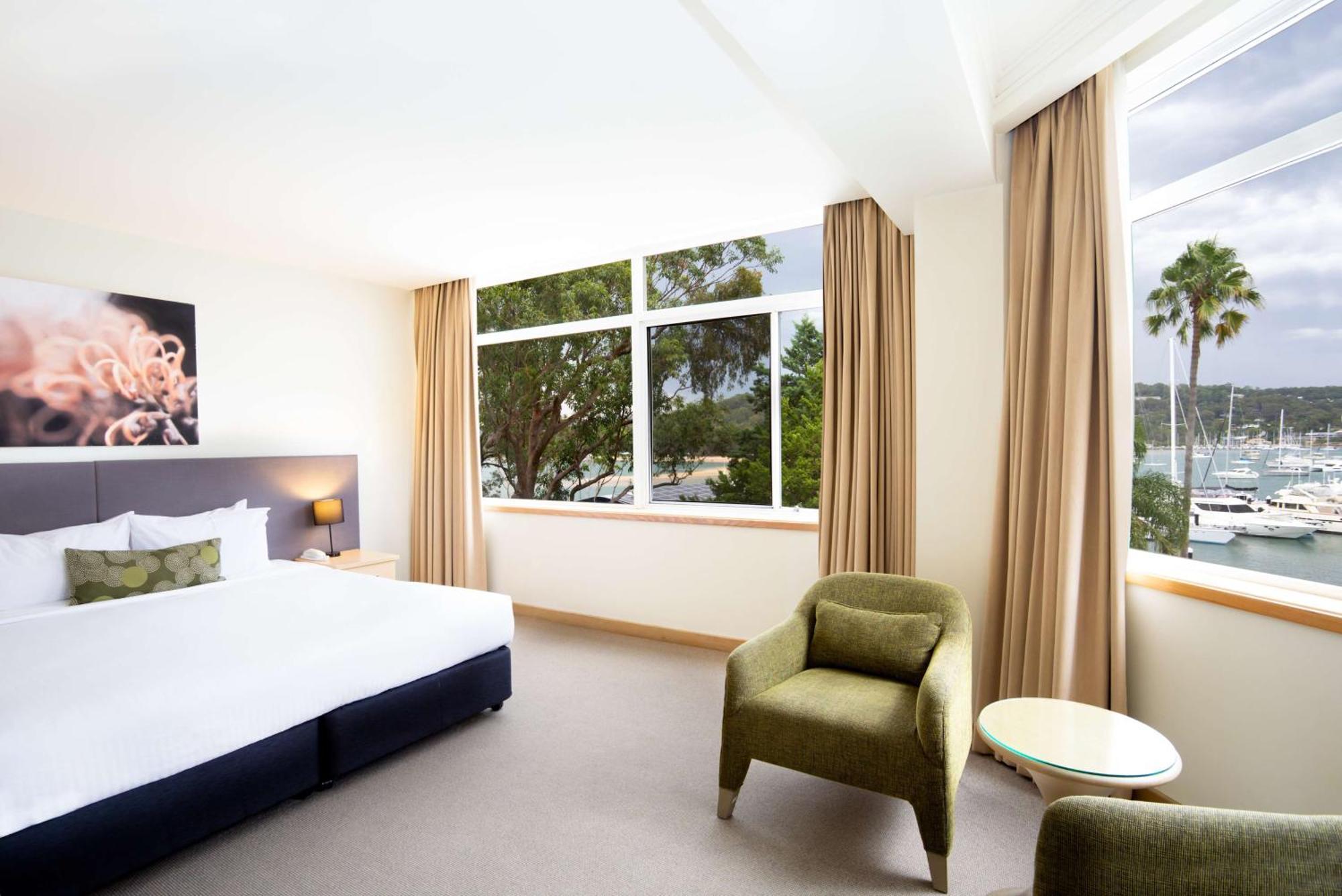Mirage Hotel Newport Εξωτερικό φωτογραφία